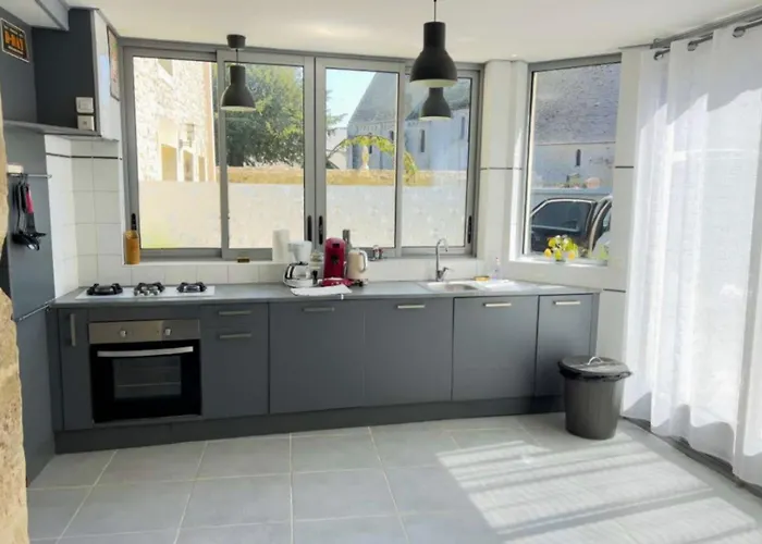 Overlord Cosy House In